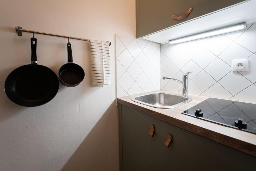 Mini Studio In Masaryk Quarter - Brno Apartment Exterior foto